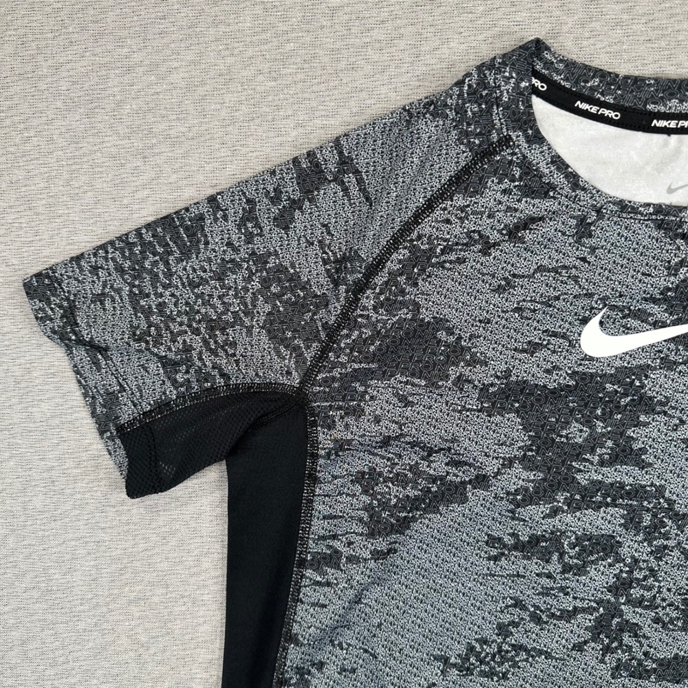 Nike Pro Shirt Womens L Gray Black Logo Camo Training Top Short Sleeve Dri-FIT - Picture 8 of 11